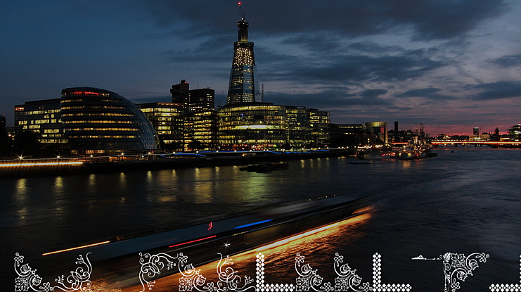 Vintage Decorative Corners 21 Font