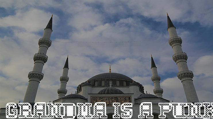 Grandma is a Punk Font