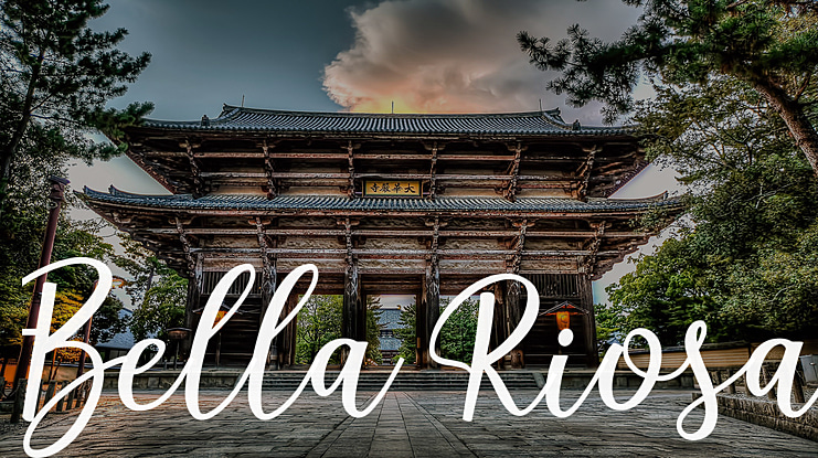 Bella Riosa Font