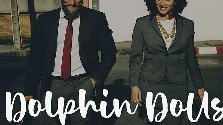 Dolphin Dolls Font