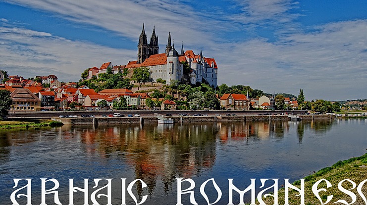 Arhaic Romanesc Font