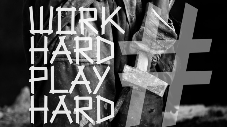 Terexmal Sunday Font