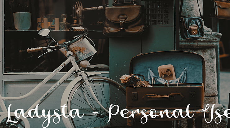 Ladysta - Personal Use Font