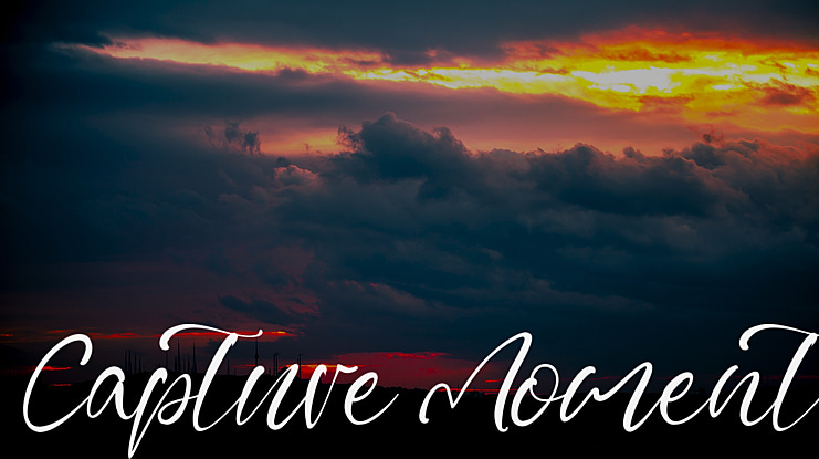 Capture Moment Font