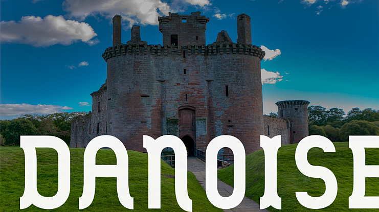 Danoise Font Family