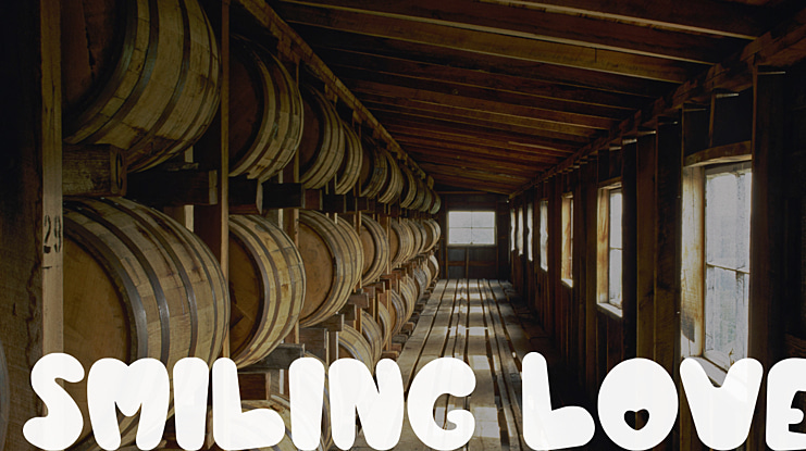 Smiling Love Font