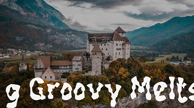 g Groovy Melts Font