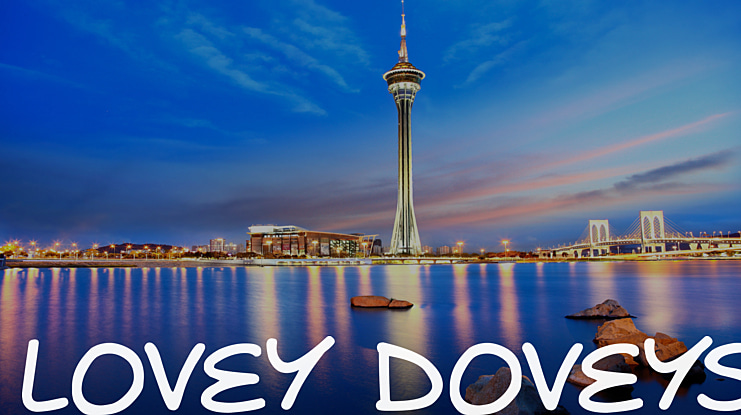 Lovey Doveys Font Family