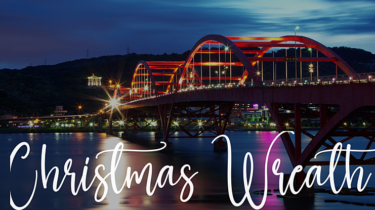 Christmas Wreath Font